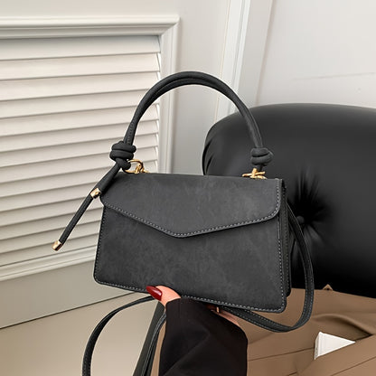 Stylish simple bags for women, compact and versatile, popular on Instagram in 2024.