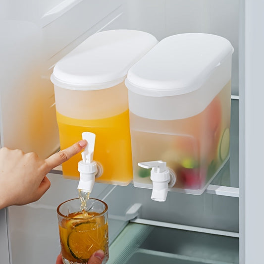 BPA-Free Refrigerator Beverage Dispenser with Spigot - High-Capacity Drink Container, Easy Pour Lid, Perfect for Cold Beverages and Water, Safe for Food, Ideal Kitchen Organizer.