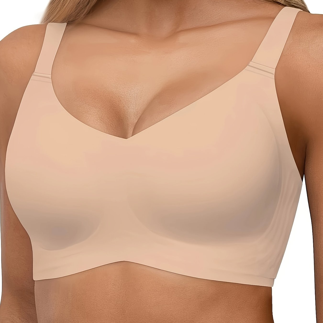 Seamless wireless push-up sports bra for women.