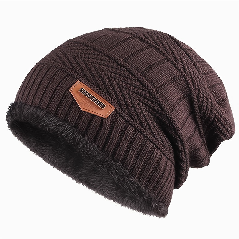 Stay warm with this stylish 1pc Plus Velvet Men's Beanie Hat, featuring thickened ear protection for outdoor cycling in the autumn and winter months. Perfect for gift-giving, this knitted hat is an ideal choice and is suitable for all, especially those