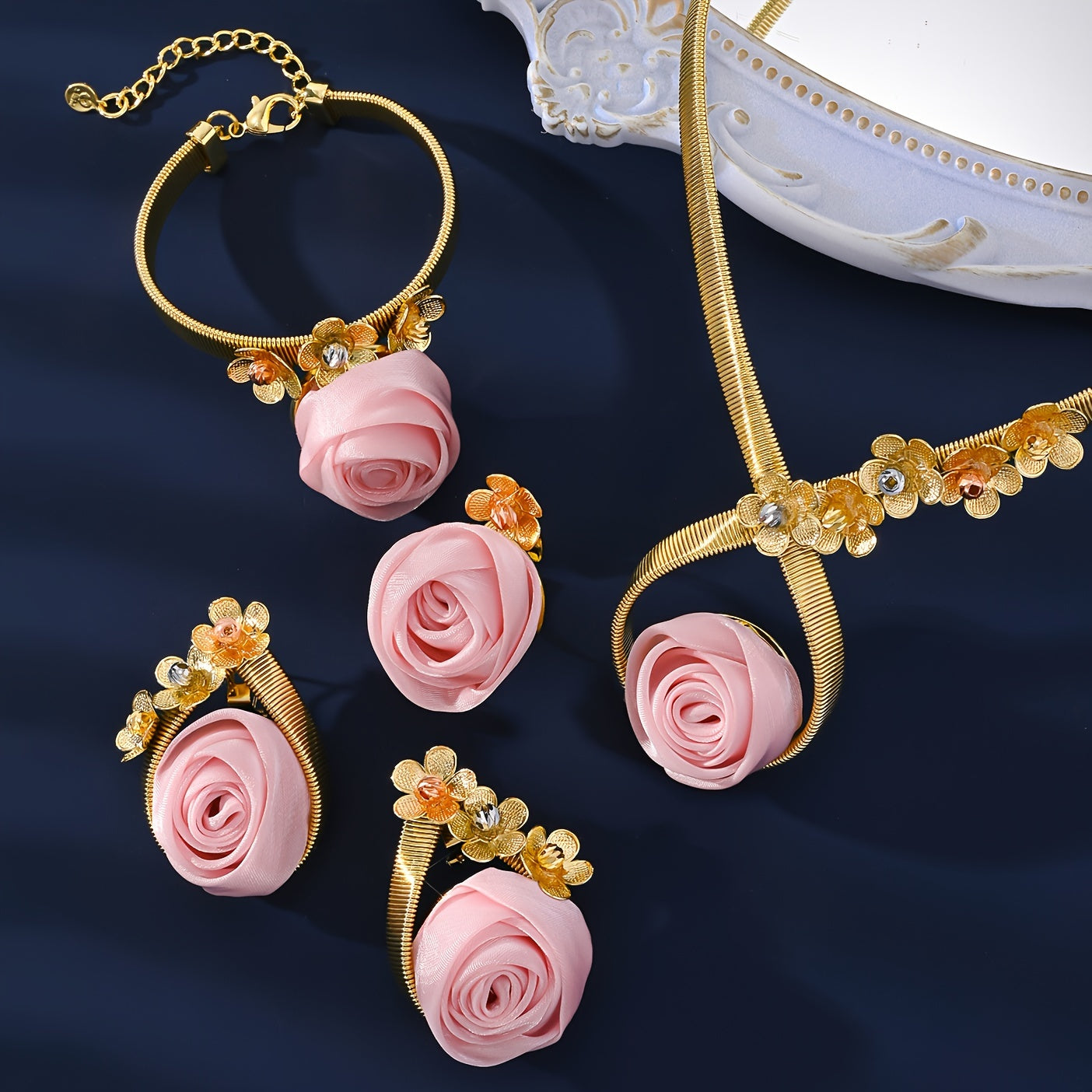 Opulent and Stylish Gold-Plated Jewelry Set Inspired by Middle Eastern Culture, Ideal for Weddings and Special Events, MEIZ