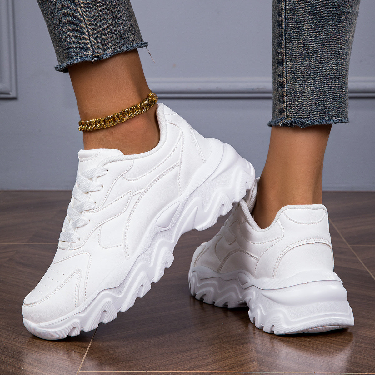 Women's White Chunky Dad Shoes - Breathable, Thick Sole, Comfortable Sneakers for Running & Fitness all Year Round