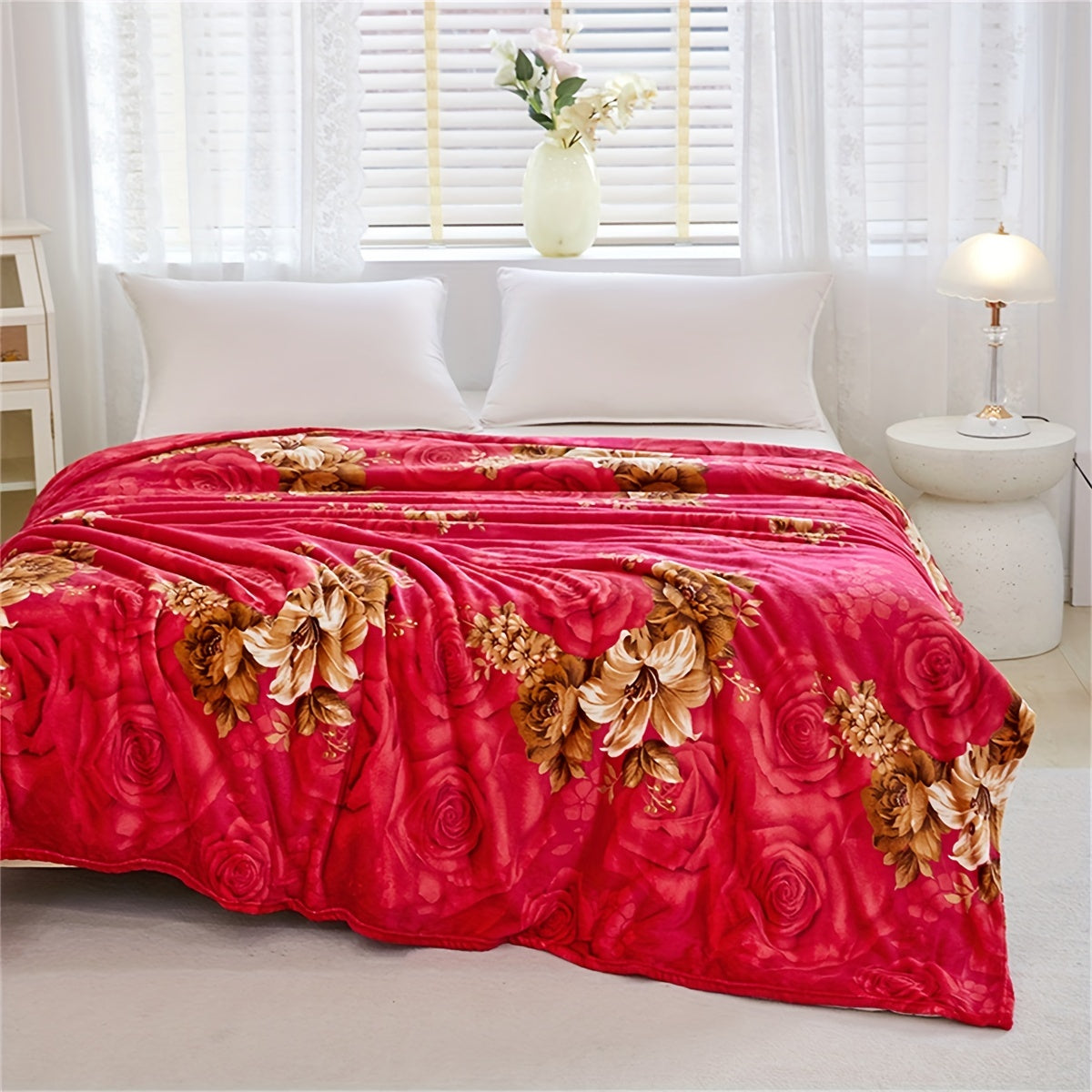 Luxurious Classic Floral Print Bed Blanket - Cozy and Soft Throw for Couch, Sofa, Office, Bed, Camping, and Travel - Versatile Gift for Any Season