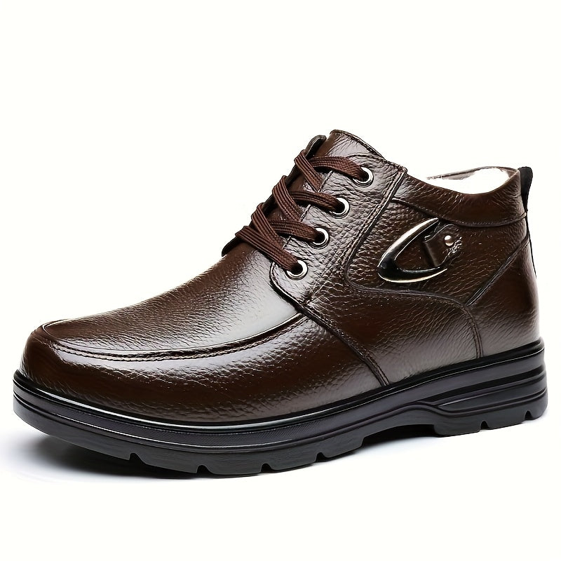 Vintage style men's winter boots made of genuine cow leather with fleece lining, rubber sole, and fabric insole.