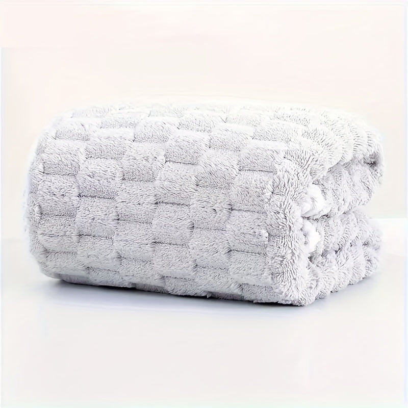 Soft, absorbent microfiber bath towels ideal for daily use, gym, and travel. Fragrance-free, quick-drying waffle weave design. Great for hair drying.