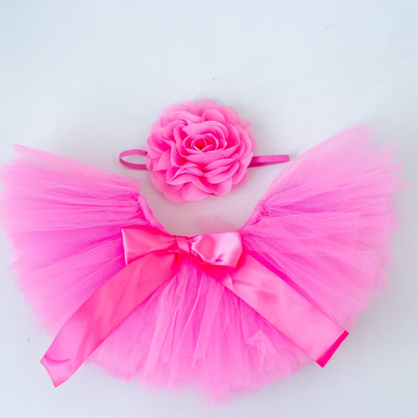 Stylish Skirt and Headband Set, Adorable Tutu Skirt with Flower Headband, Perfect for Photoshoots, Ideal for Christmas, Halloween, Thanksgiving, New Year's, or Valentine's Day Gifts.