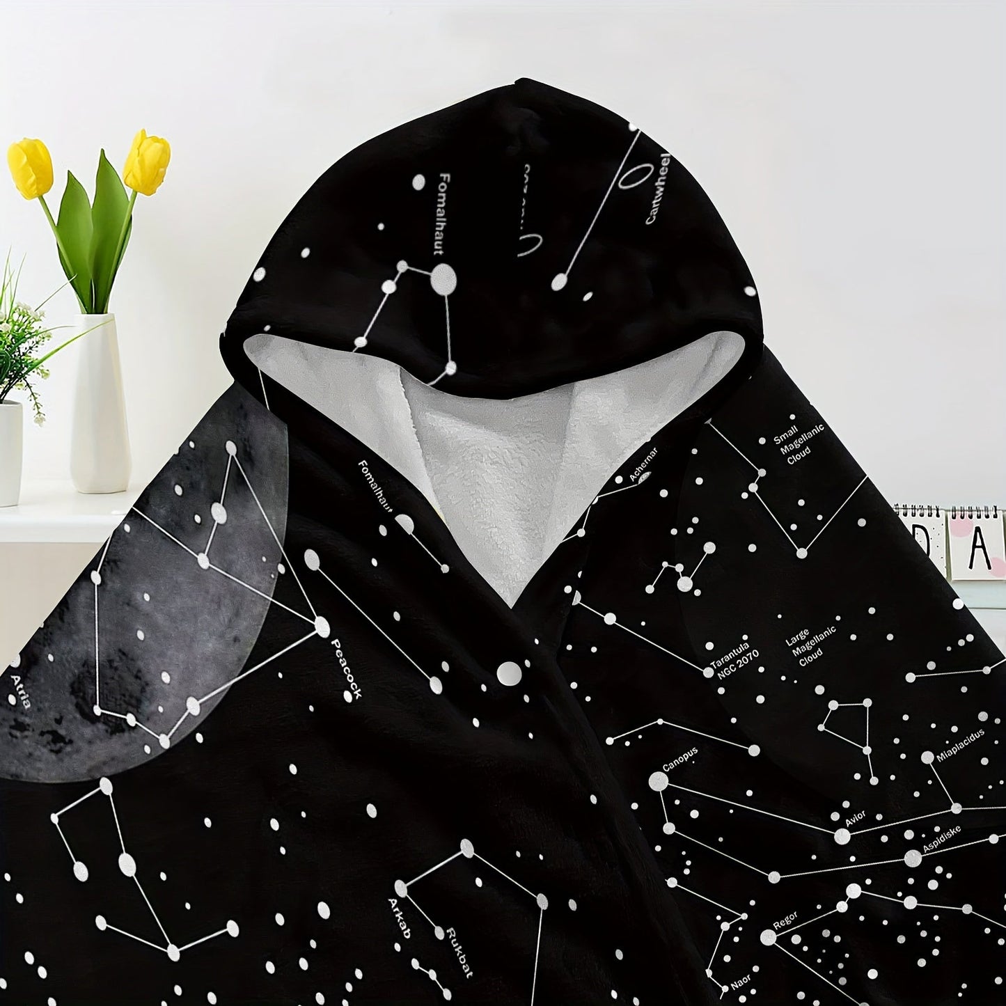 Starry Sky Hooded Blanket - This magical blanket is perfect for napping, lounging, or traveling. Get cozy and stay warm with this soft and thick hooded cape blanket, ideal for use on the sofa, in the office, or in bed.