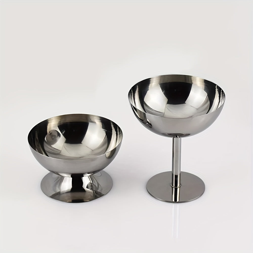 Stainless steel ice cream cup, suitable for desserts and fruit salads in home or professional kitchens.