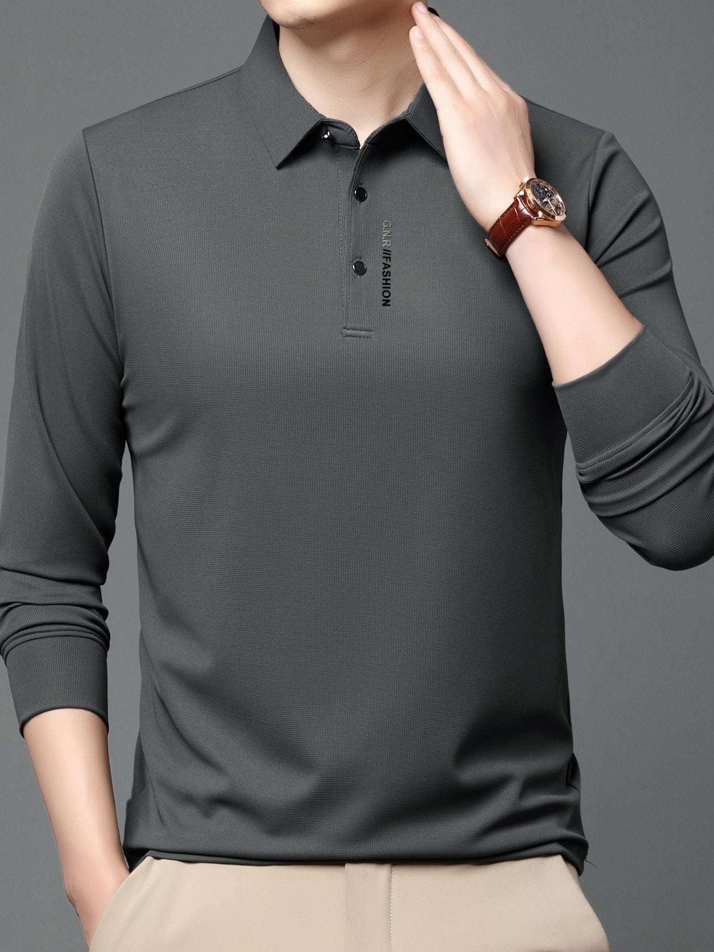 Men's solid color lapel t-shirt suitable for all seasons, featuring casual style and breathability. Ideal for daily wear or as a gift.