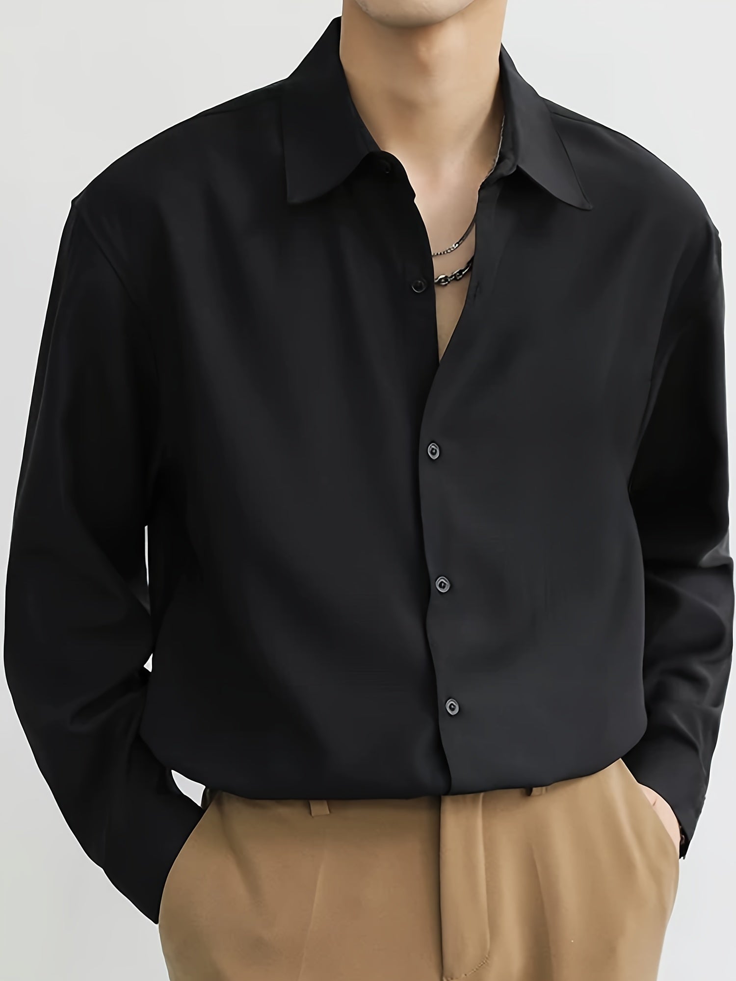 Men's premium casual long sleeve shirt for autumn and spring. Made of polyester, non-stretch, semi-sheer fabric in a solid color. Ideal for spring and fall seasons.