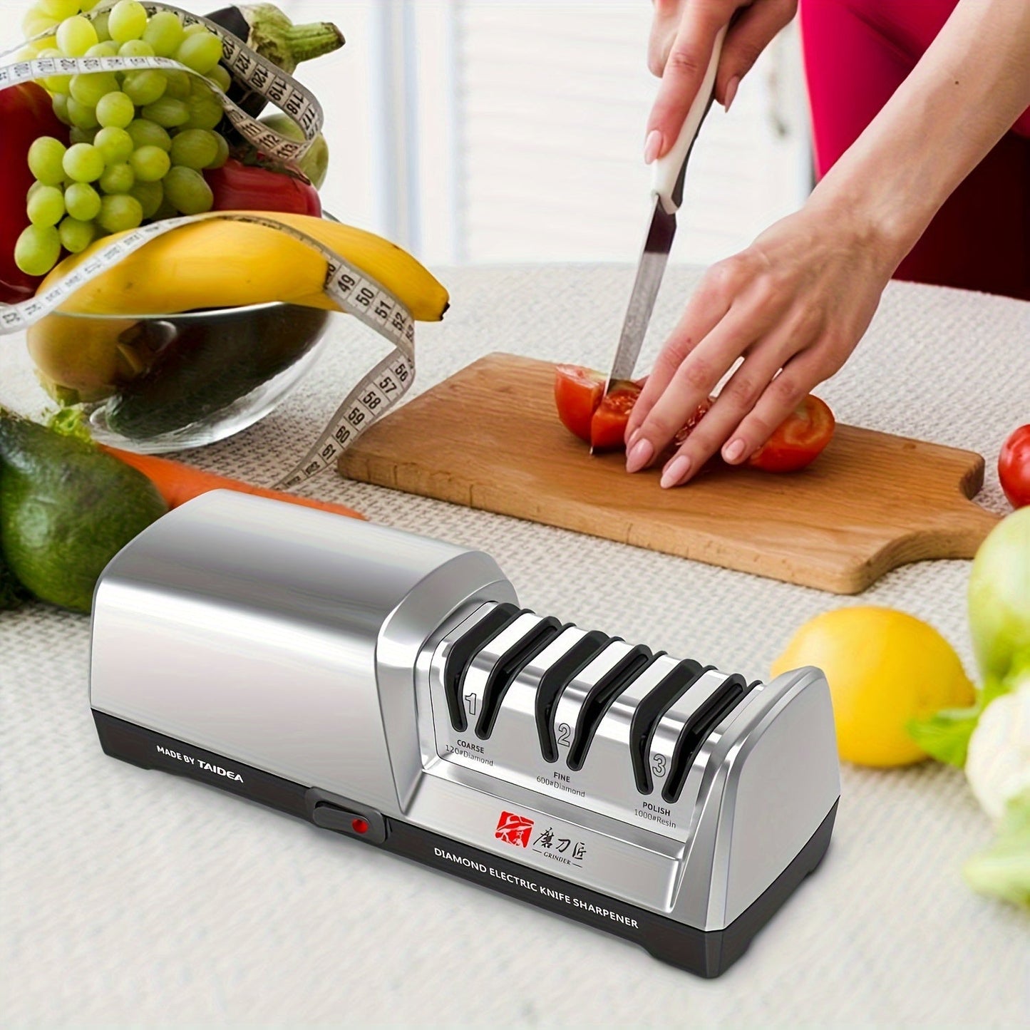 The GRINDER Professional Electric Knife Sharpener is equipped with a 3-Stage Diamond & Ceramic Sharpening System and Precision Angle Guide for use in both kitchens and restaurants. This plug-in sharpener features a fine grit for optimal results and is