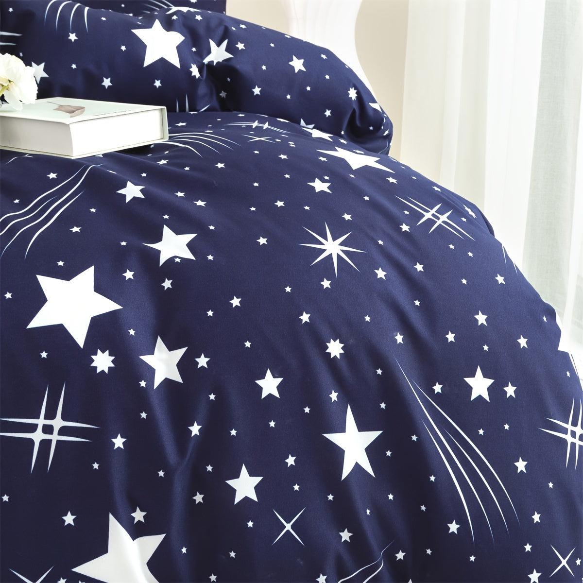 3-piece Fashion Duvet Cover Set with Starry Sky Pattern, Soft and Breathable Bedding Set for Bedroom, Guest Room, School Dorm Decor. Includes 1 Duvet Cover and 2 Pillowcases (Core not included).