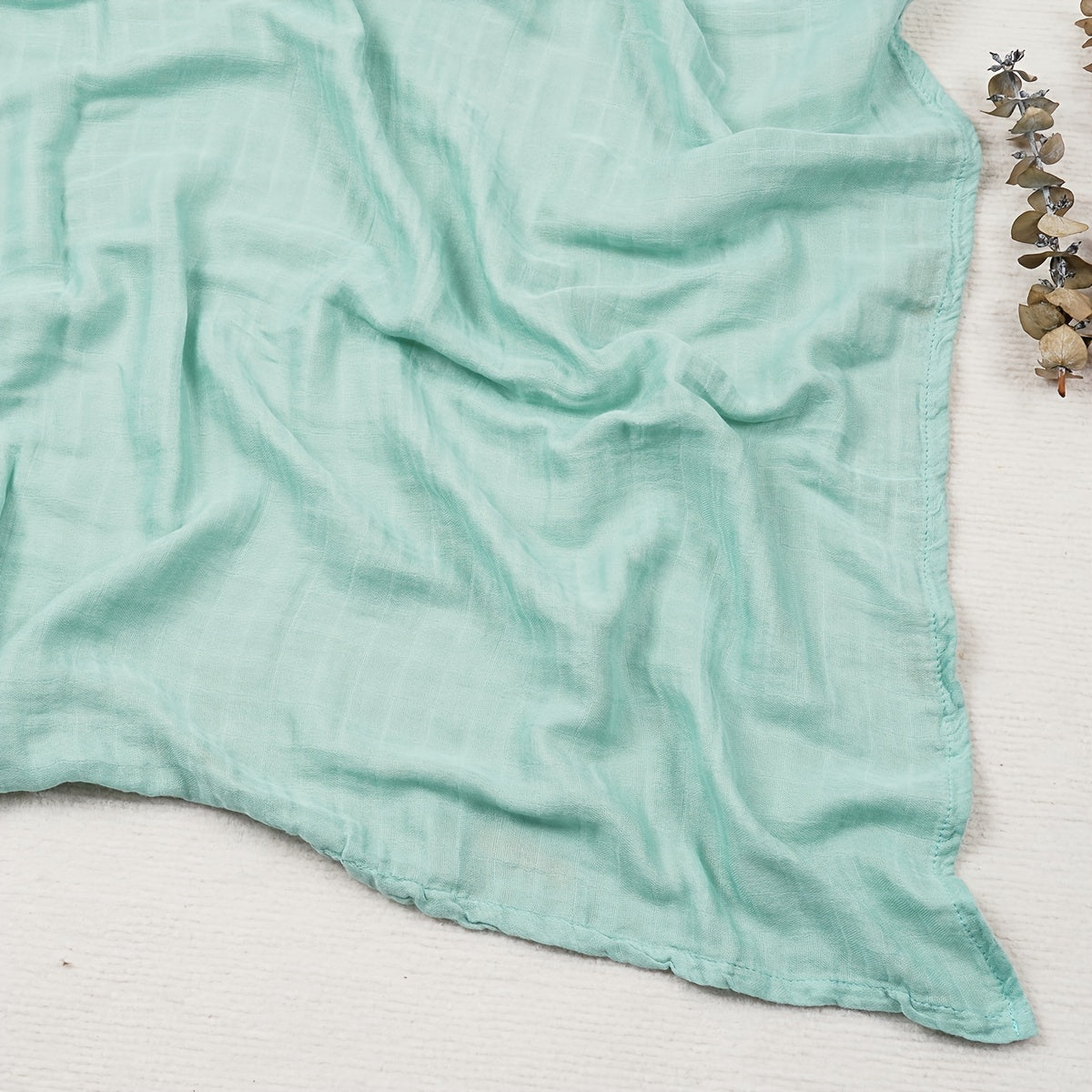 Bamboo Muslin Swaddle Blanket in Solid Color - Perfect for Baby Bath Time, Photography Sessions