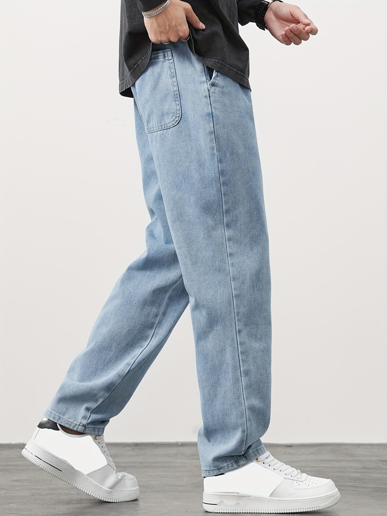 New style for Spring and Autumn 2024: Men's straight-leg denim pants from Japanese and Korean brand, Gengyuan. Loose fit, versatile, and fashionable drawstring sports casual cropped