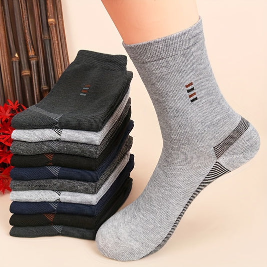 5 Pairs of Men's Classic Crew Socks, Breathable and Comfortable for All Seasons