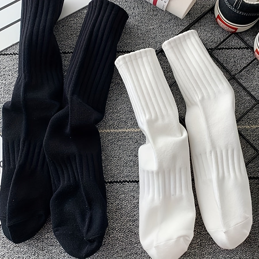 6 pairs of comfortable, breathable mid-tube ribbed socks for women.