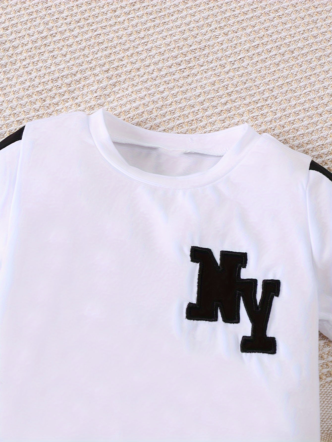 Stylish Black & White Letter Print Outfit for Boys - Polyester T-Shirt & Shorts Set, Machine Washable - Ideal for Spring/Summer, Movement Style, Traditional Version, Outdoor Ready.