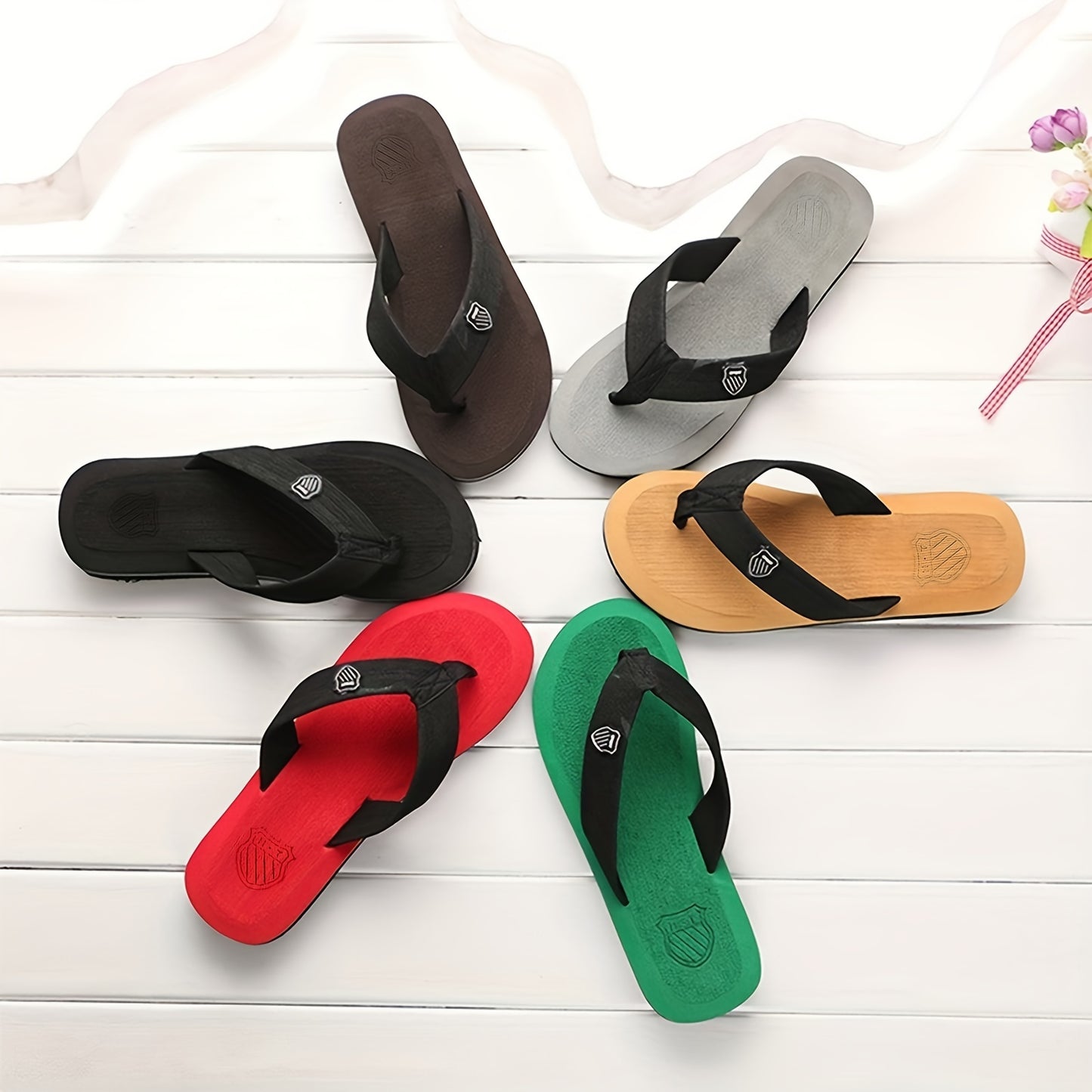 1 pair of trendy summer slippers for home or beach leisure.