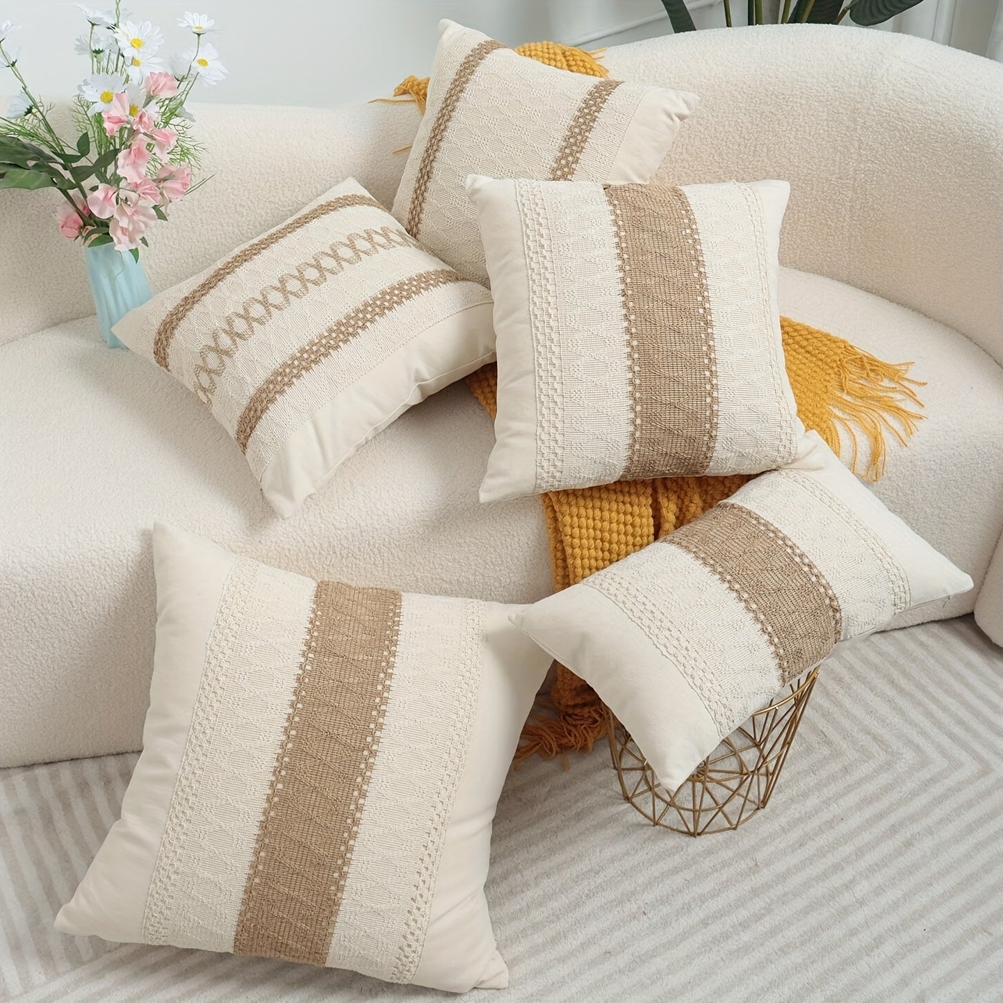 Transform your living space with our Bohemian Style Polyester Tassel Pillow Cover, offered in both Rectangular and Square shapes. Perfect for adding a touch of flair to your living room sofas, bedrooms, and bedside pillows.