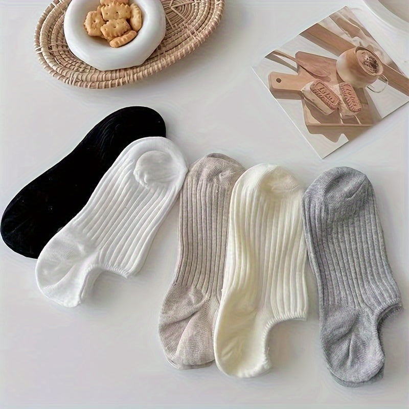 5 pairs of non-slip invisible socks for women.