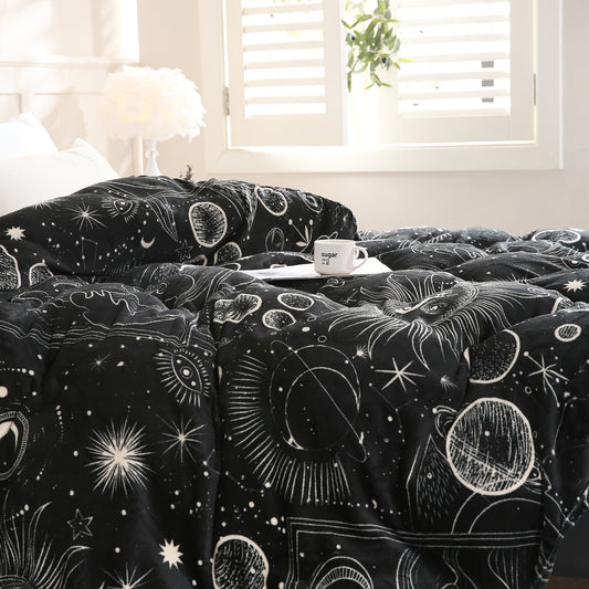 One piece of a 200GSM blanket with an abstract sun, moon, and planet print. Made of soft flannel material, this blanket is perfect for keeping warm while lounging on the couch, in the office, or while camping or traveling. It also makes a great gift for