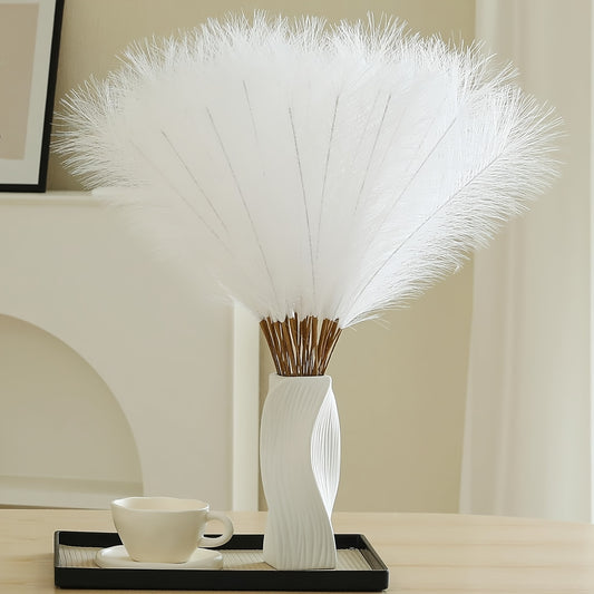 18 artificial pampas grass plants in a 21.6in vase, perfect for fall decor or events.