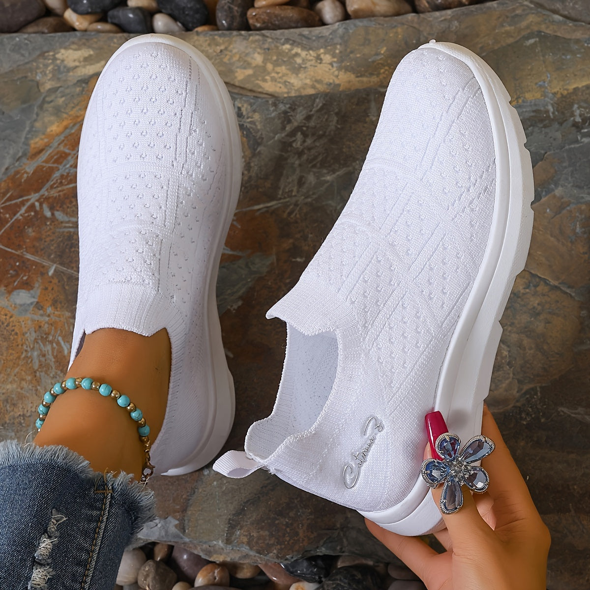 Women's Breathable Knit Slip-On Sneakers with Diamond Pattern Design, Lightweight and Soft Sole, Low-Top, All-Season Comfort, Cute Shoes.