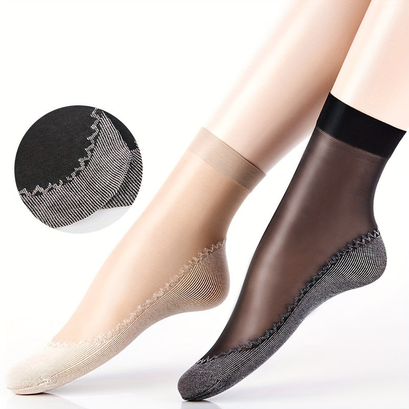 4 pairs of women's sheer ankle socks with non-slip transparent toe protector, breathable nylon knit fabric. Made of 85% Polyamide and 15% Elastane. Solid color, hand wash recommended. 100