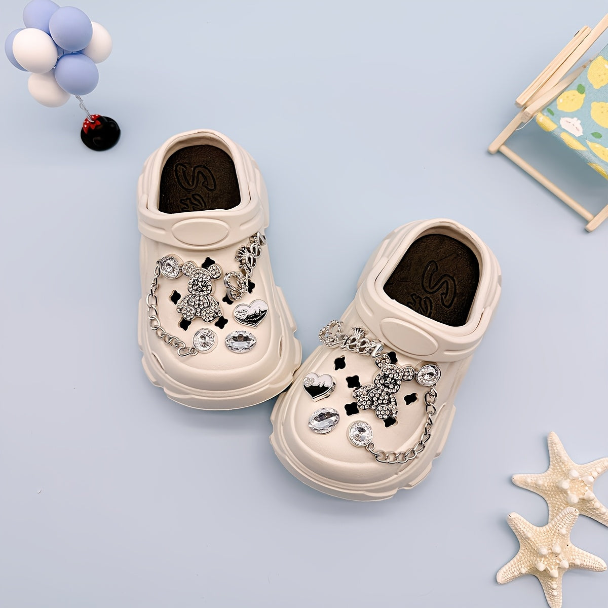 Kids EVA Clogs with Heart & Bear Charms, Casual Slip-On Sandals for Boys and Girls