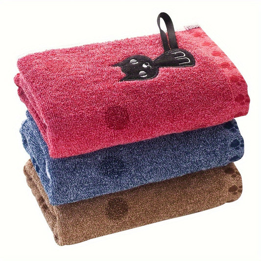 Cat print hand towel, absorbent and quick-drying, ideal for home bathroom. Great as a small towel gift or holiday decoration.