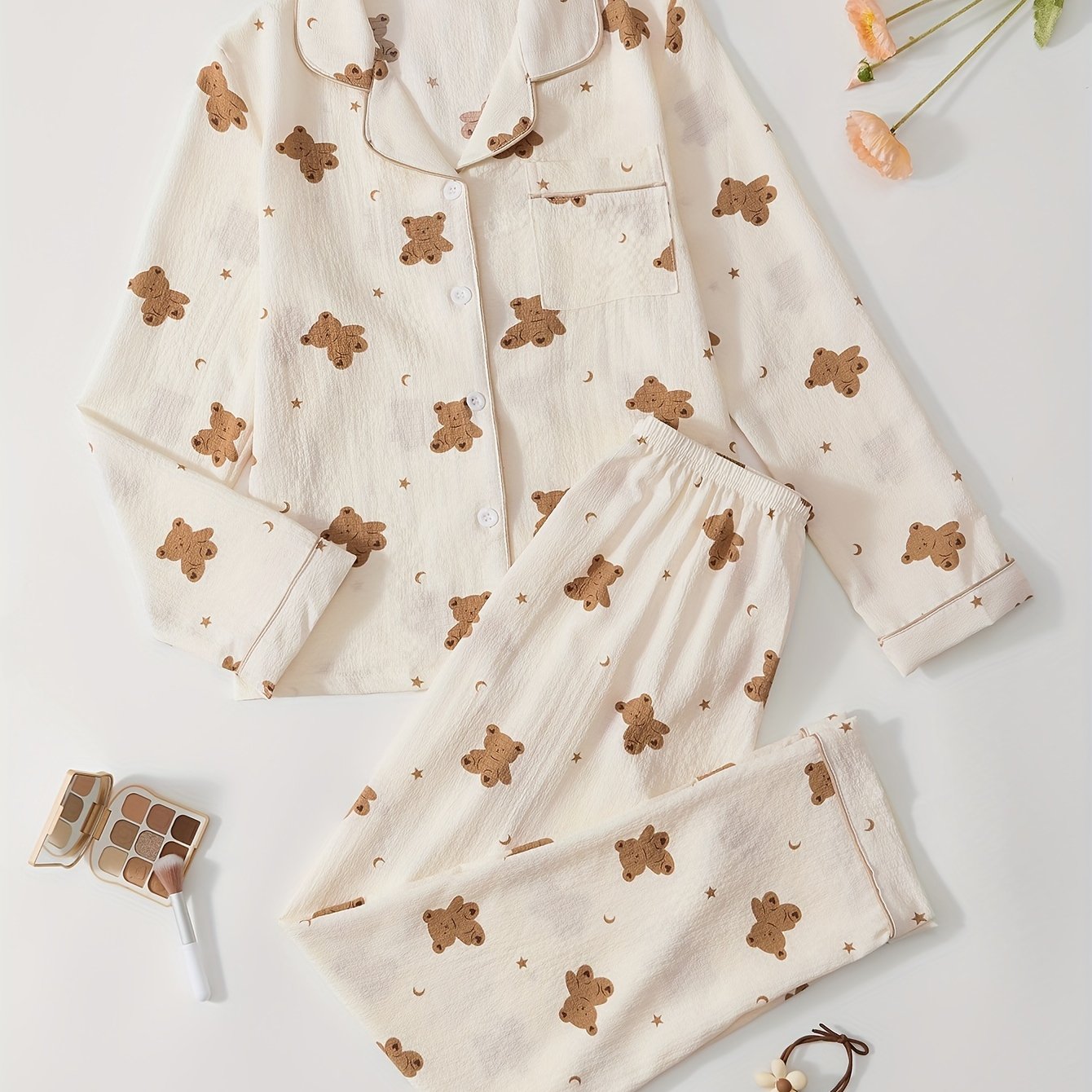 Brown bear print gauze top and pants sleepwear set.