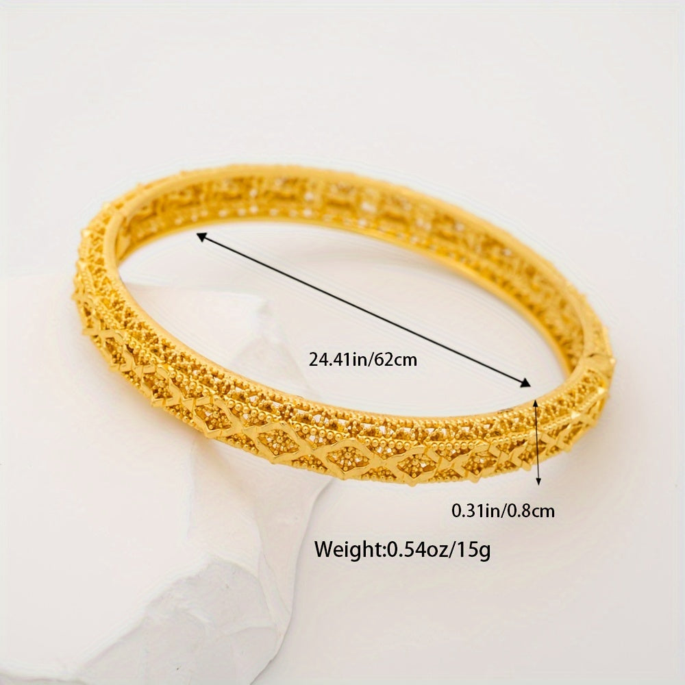 Luxurious 4-piece Gold-Tone Alloy Bangle Set for Women - Stylish Fashion Bracelets, Great for Everyday Wear and Gifting, Suitable for Thanksgiving and any Occasion.