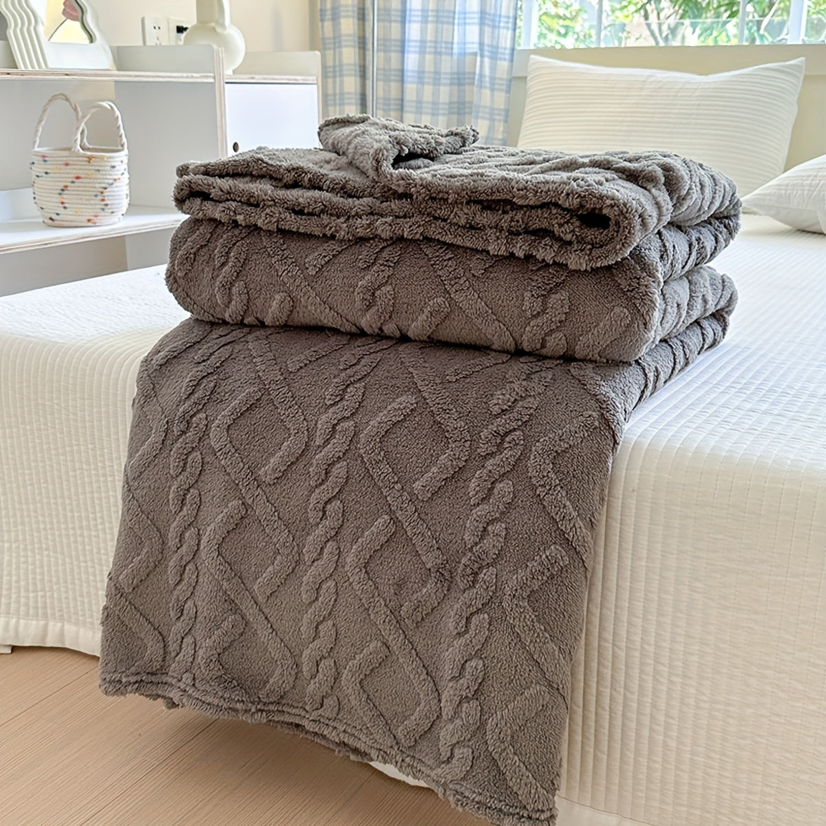 Stay cozy all winter long with our Winter Tower Velvet Double-sided Velvet Plush Blanket. This thick and warm throw is perfect for cuddling up on the couch, in the office, or while camping or traveling. It also makes a versatile gift for all seasons.