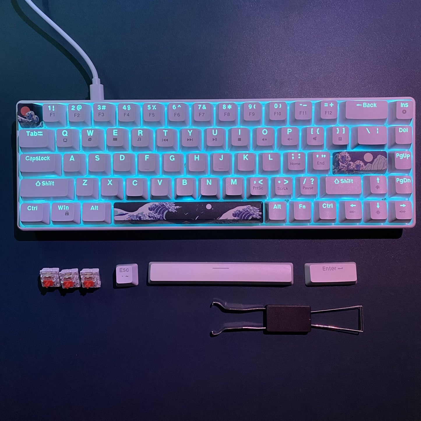 HXSJ ergonomic wired mechanical gaming keyboard with 68 keys, PBT custom dye sublimation keycaps, backlit, USB powered, includes USB cable and keycap puller, for computers/laptops.