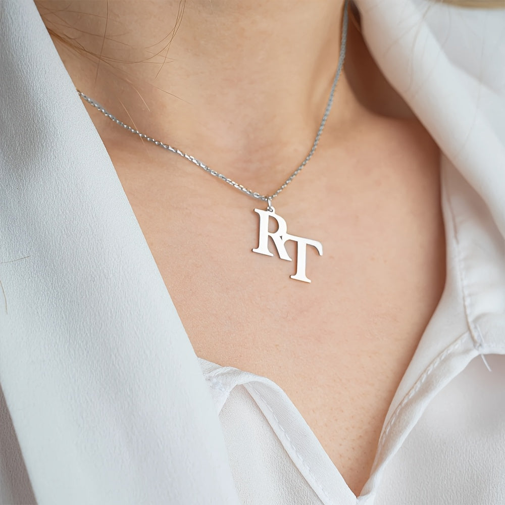 Customized stainless steel pendant necklace with 1-2 letters, ideal for couples. A fashionable and simple Valentine's Day jewelry piece that makes for a unique gift and is perfect for everyday wear.