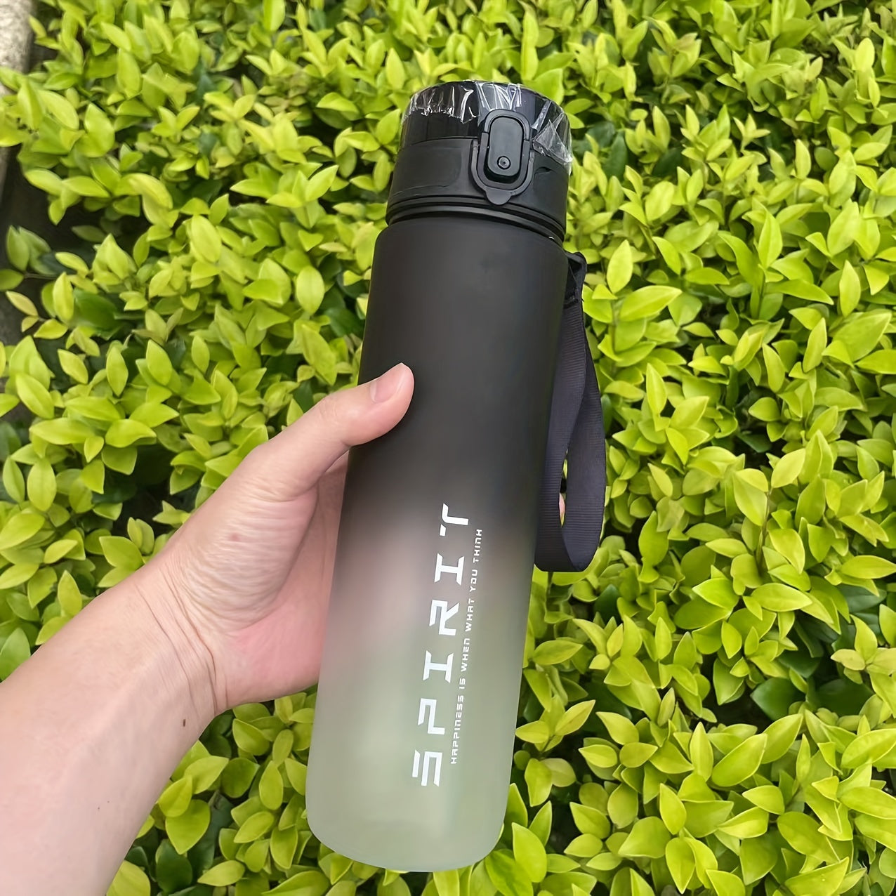 Large capacity water bottle with time scale, ideal for home and outdoor sports - BPA-free, portable and easy to drink from.