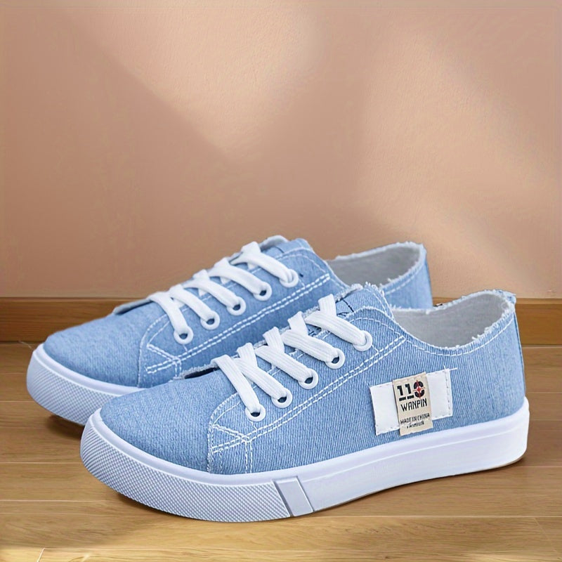 1 pair of women's casual canvas sneakers with round toe, lace-up design, lightweight rubber sole, and fabric insole.