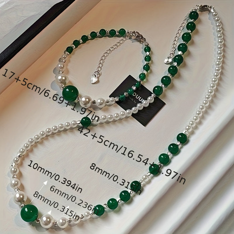 New Chinese Style 2-Piece Jewelry Set: Elegant Natural Green Jade & Pearl Bead Necklace and Bracelet, Vintage Ethnic Holiday Accessories, Synthetic Stone, No Ear Jaws, All-Season Versatile Gift for Women