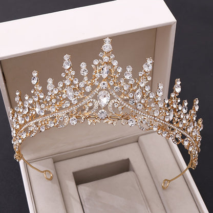 This exquisite Rhinestone Leaf Crown is perfect for a Royal Court-style bridal or princess tiara, ideal for birthday parties and performances. Hand wash only, adorned with full diamond detailing and crafted for a fashionable, regal look.