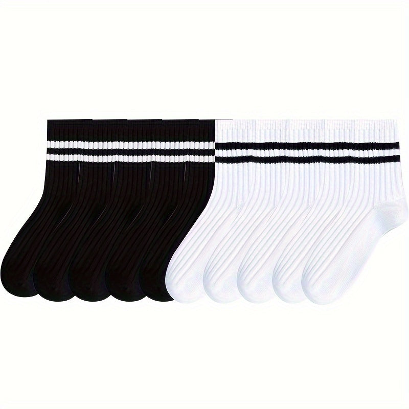 10 pairs of men's black and white long tube socks for autumn and winter, Japanese-style, absorbent, anti-odor, and versatile for sports.