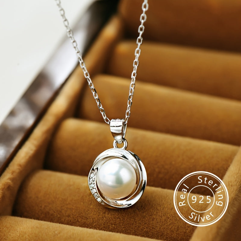 This elegant freshwater pearl pendant necklace is crafted from 2.7g of pure S925 silver, perfect for women to wear daily with style and ease.