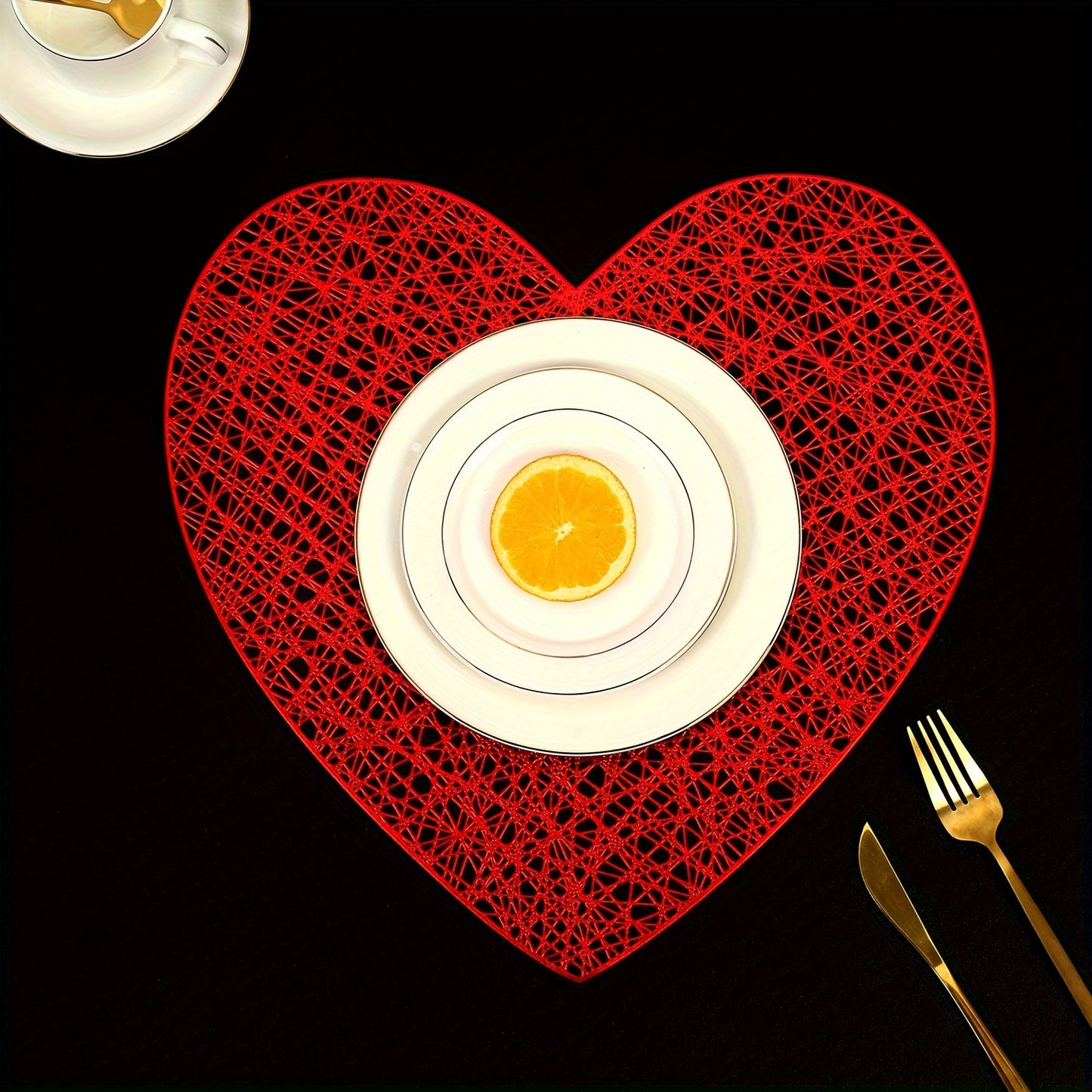 Valentine's Day placemats for restaurant and hotel dining tables, available in sets of 2, 4, 6, or 8 with heat insulation and anti-slip features.