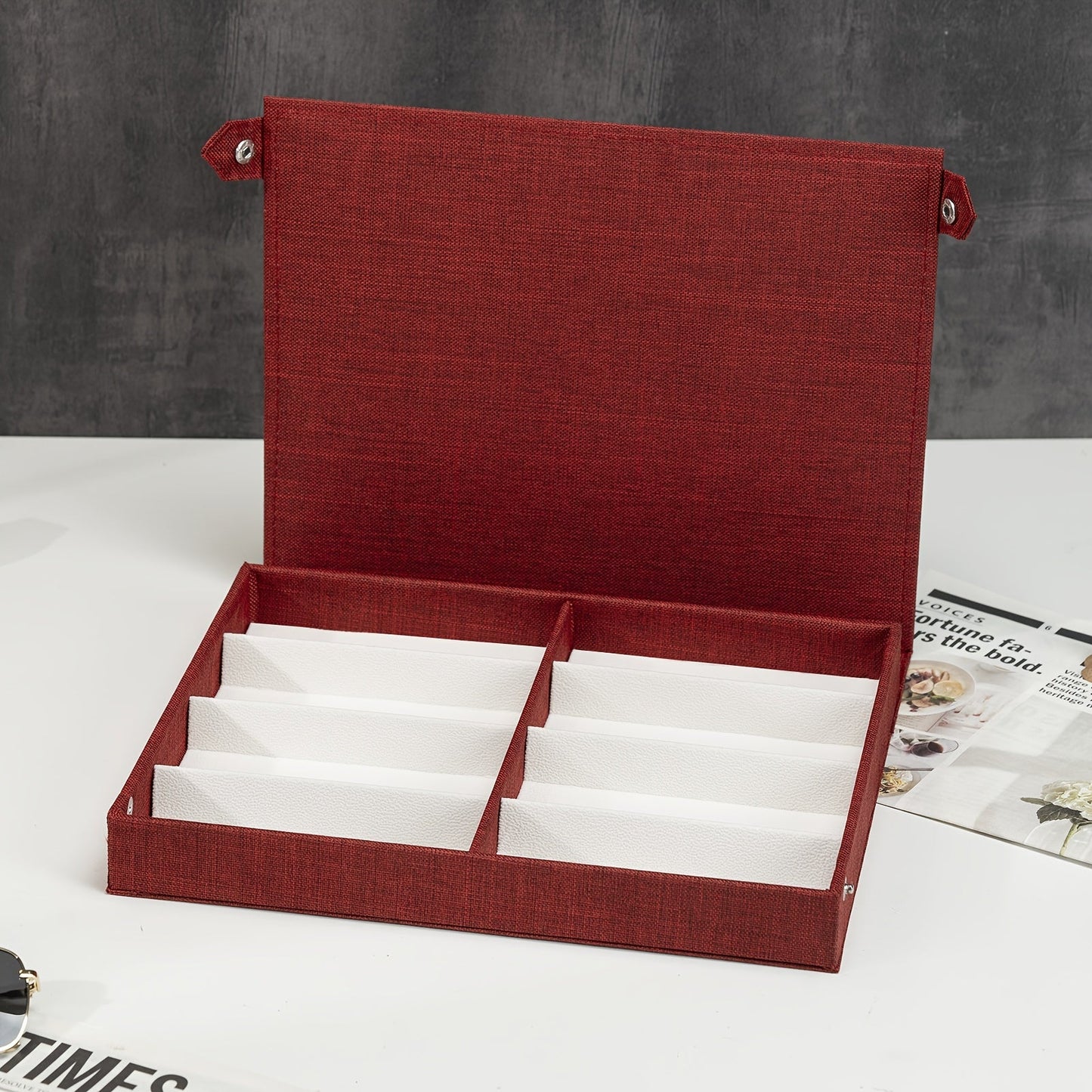 Stylish and sleek 8-Compartment Organizer for Glasses, Jewelry & Watches - Convenient Double Row Storage Box with Knit Design