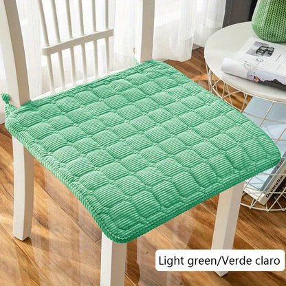 Corduroy chair cushion in classic checkered pattern with non-slip particles, ties for secure attachment. Ideal for home office or dining room decor, 44.98*44.98cm.