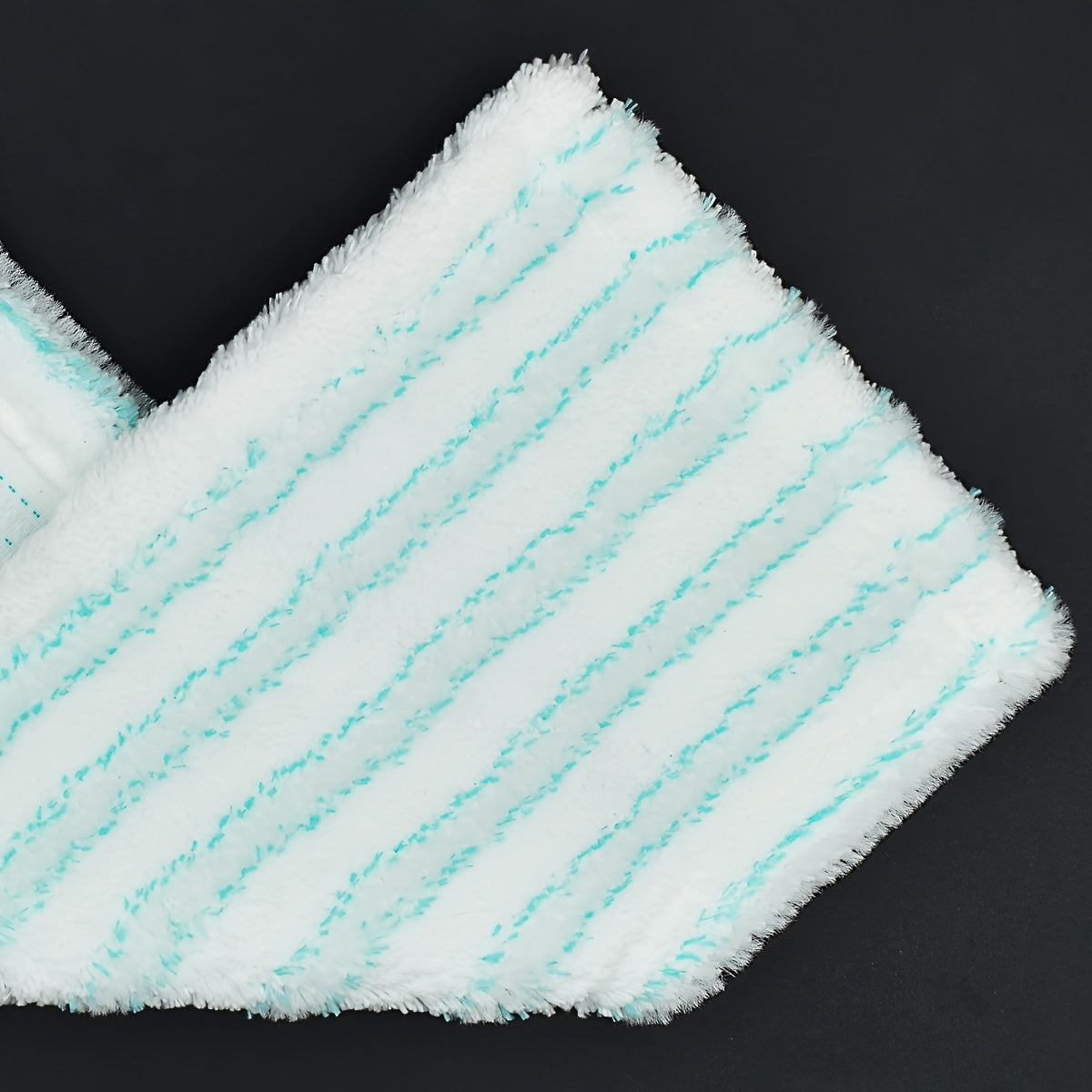 The DLAIMI Replacement Mop Cloth is compatible with Leifheit/Leifer Clean Microfiber Mops and provides superior dirt and water absorption for wet and dry cleaning. It is effortless to clean and perfect for upkeeping balconies, living rooms, bedrooms, and