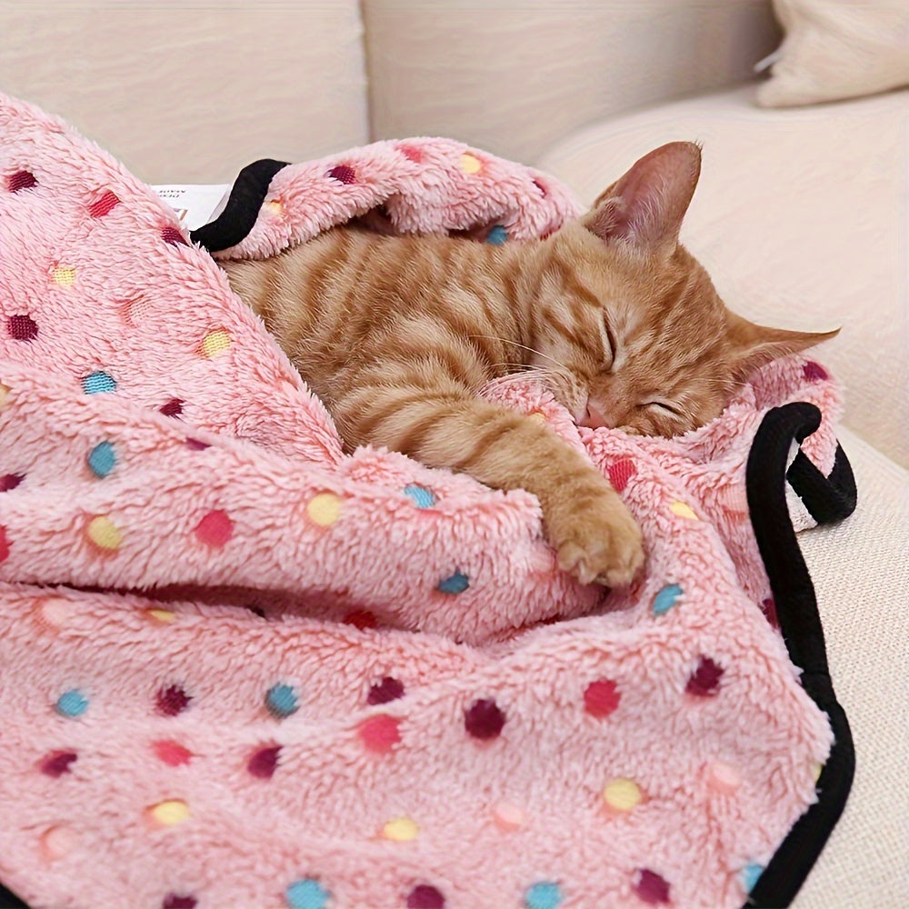 Soft and Cozy Coral Fleece Flannel Pet Blanket, Ideal for Dogs and Cats to Snuggle in, Provides Warmth and Comfort as a Nest Mat or Bed Cover