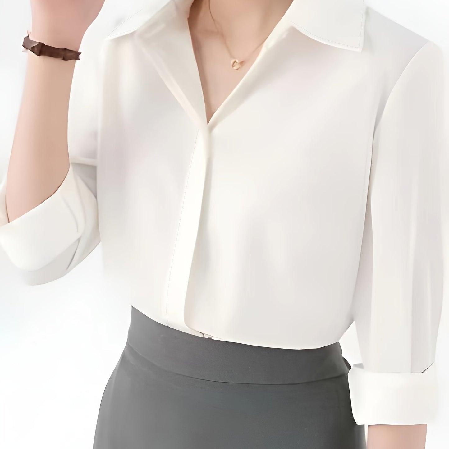 In 2024, a white long-sleeved shirt for women with a professional Korean style, loose fit, Hong Kong influence, and versatile for spring and autumn.