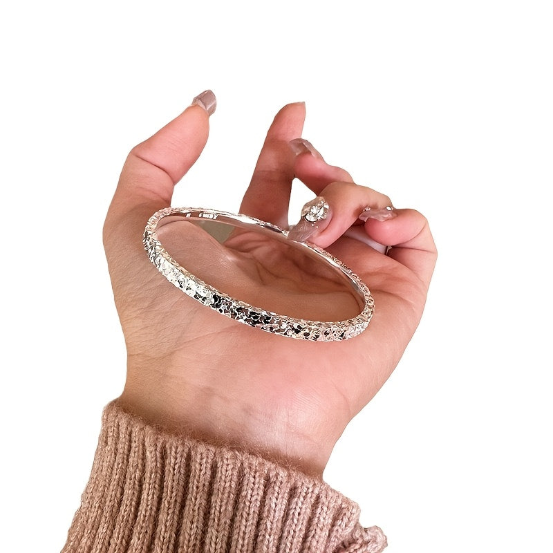 Ajoyib 999 Sterling Silver Bangle Bilaguzuk - Zamonaviy va Qiziqarli, Sevgi Kuni, Ona Kuni va Rojdestvo Sovg'alari uchun Ideal, Uchburchak Shakli va Muz Kristall Tafsilotlari bilan, Qiz Do'stingiz uchun Mukammal.