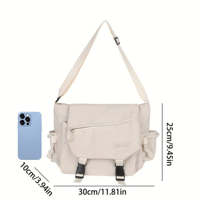 1 Harajuku Style Large Capacity Shoulder Bag with Retro Workwear design, includes 4 badges. Suitable for men and women, perfect for back-to-school season.