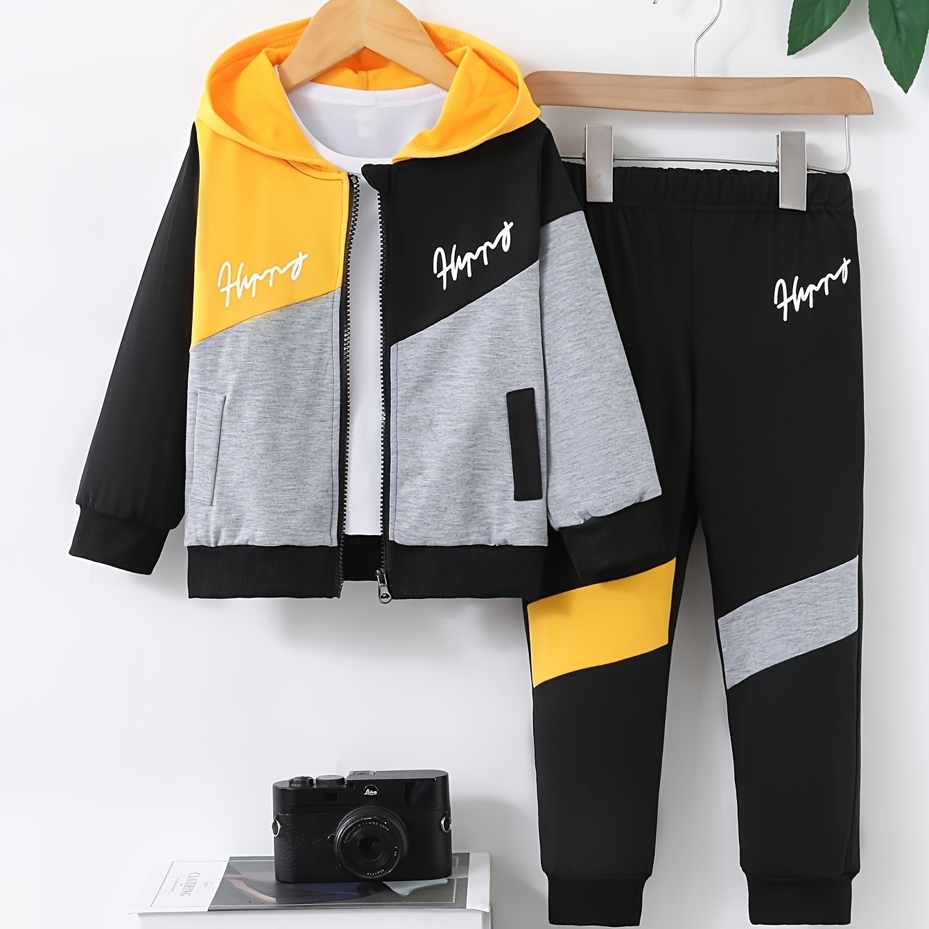 Boys' hooded jackets with zipper and patchwork letter print, sold as a set of two pieces.